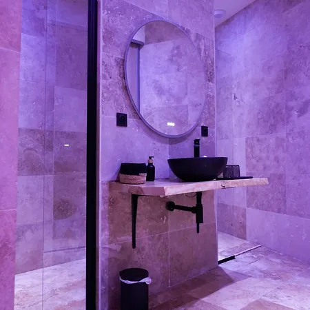 Hotel del amor Les Nuits Envoûtées